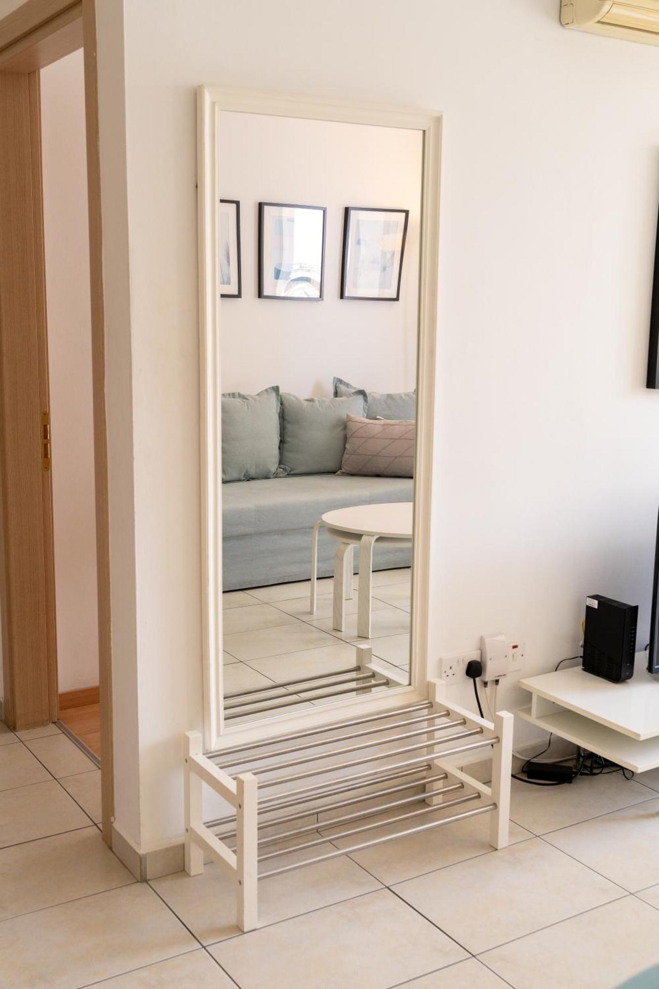 Blue Dawn Center Flat Apartment Larnaca Luaran gambar