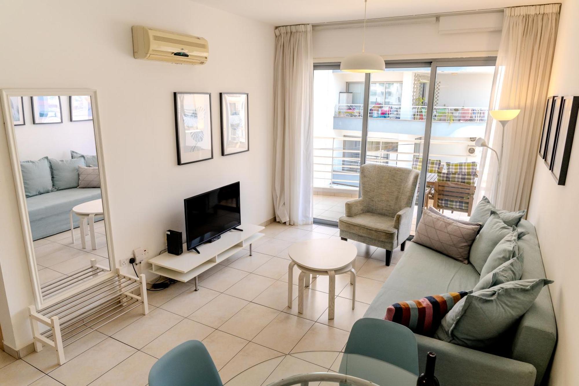 Blue Dawn Center Flat Apartment Larnaca Luaran gambar