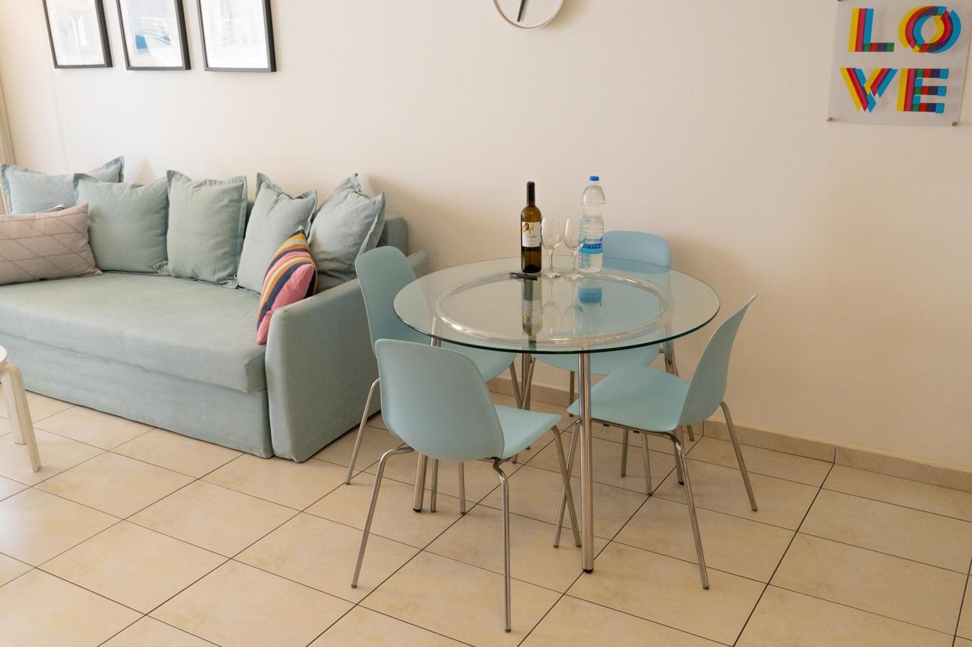 Blue Dawn Center Flat Apartment Larnaca Luaran gambar